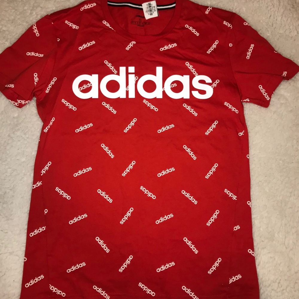 Adidas T-Shirt